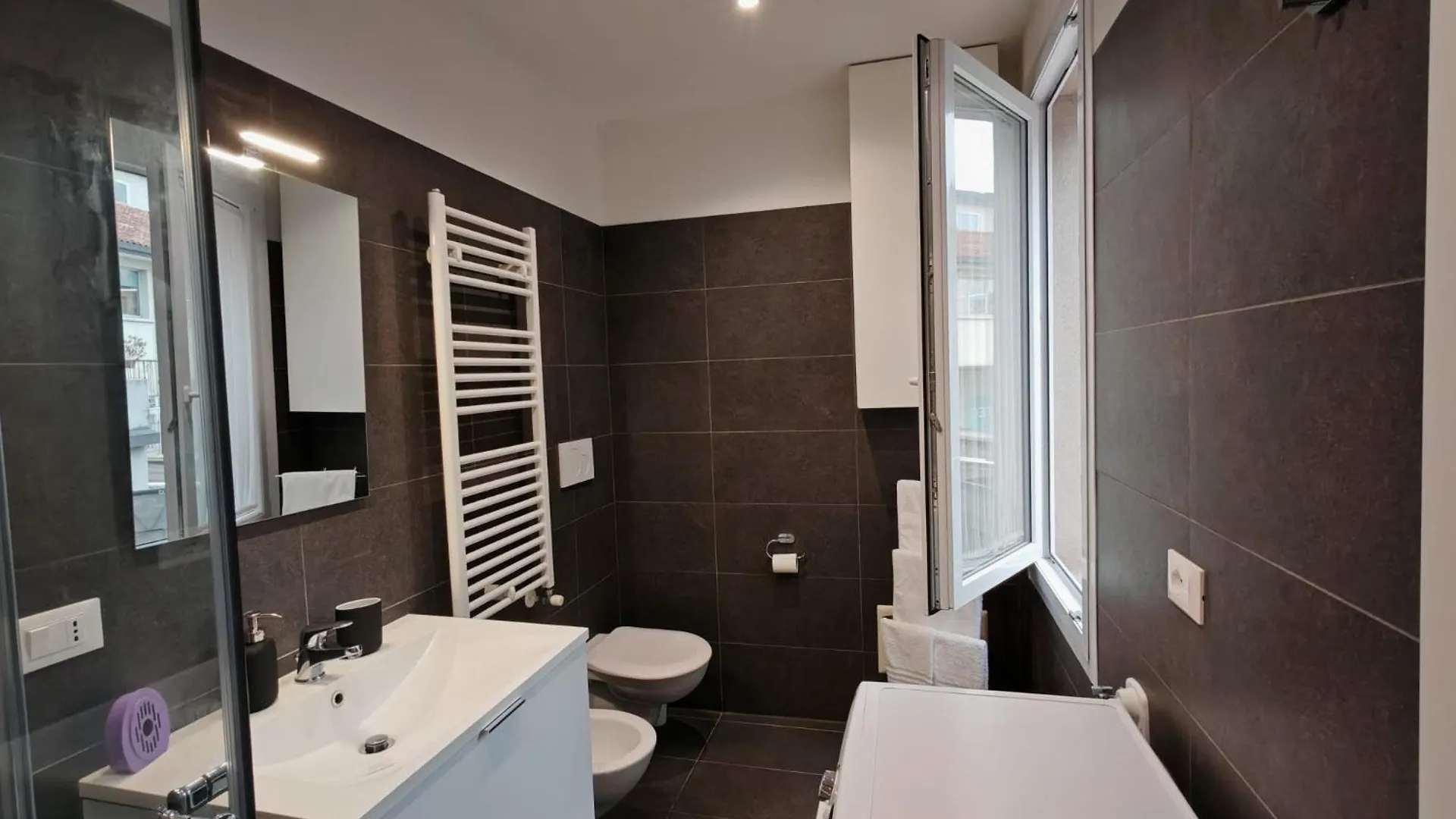 New Ninin Apartment 4 Guests 15M To Venice 0*,  Italy